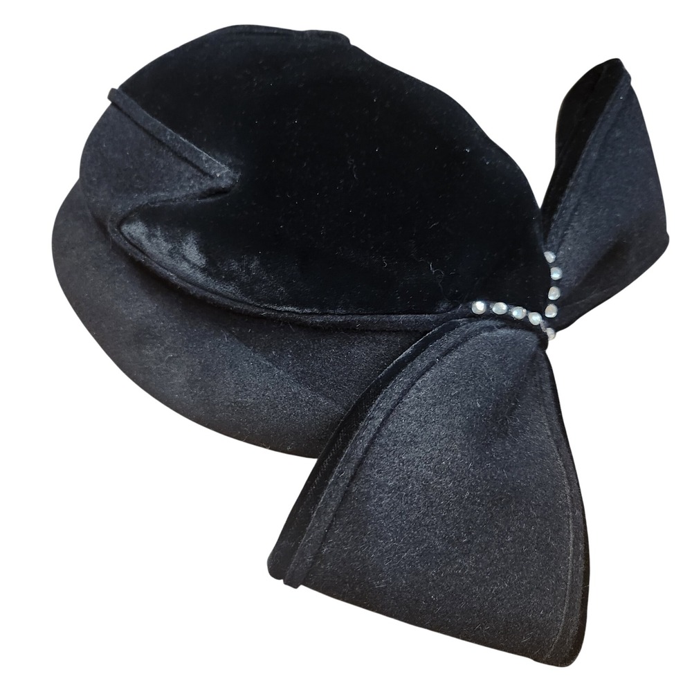 Anita Porritt Black Velvet Bow Hat Stunning Rhinestone Accent Designer Millinery